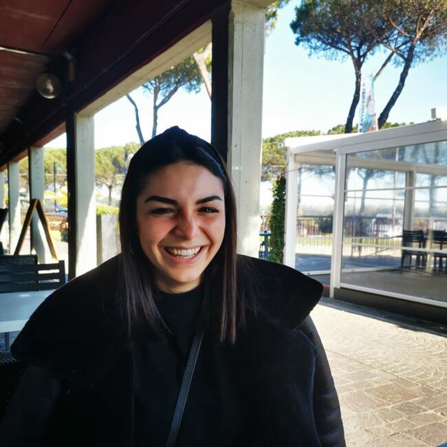 Babysitter in Palmi: Camilla