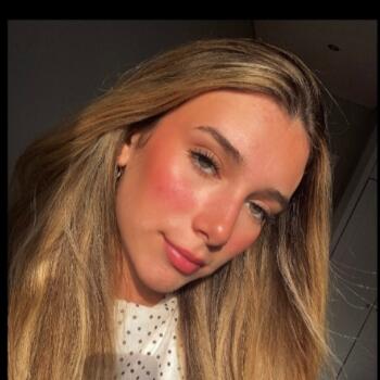 Babysitter in Viana do Castelo: Júlia