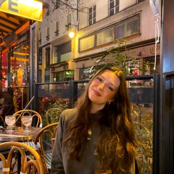 Babysitter in Fontenay-sous-Bois: Julia