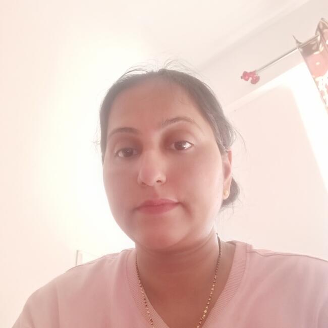 पुणे में बेबीसिटिंग की नौकरी: Vrushali