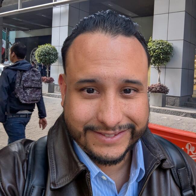 Babysitting job in Nuevo México: Kevin Martínez Mendoza