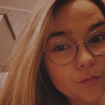 Babysitter in Soignies: Ashley