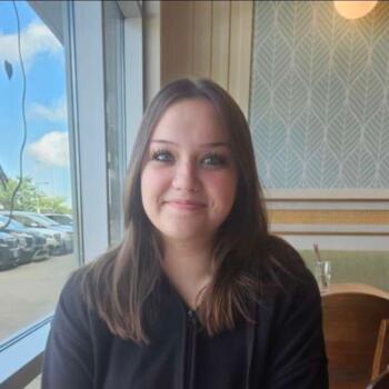 Baby-sitter Stittsville: Luba