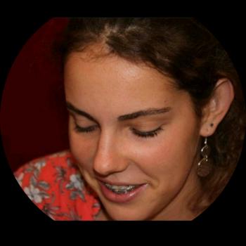 Babysitter em Algés: Rafaela