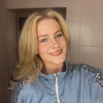 Babysitter in Galway: Róisín