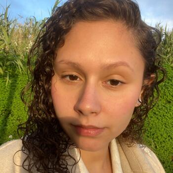 Babysitter in Alcabideche: Luana
