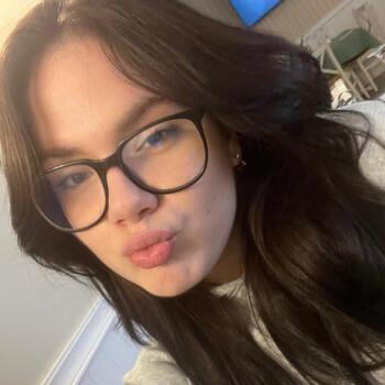 Babysitter in Bucharest: Alexandra