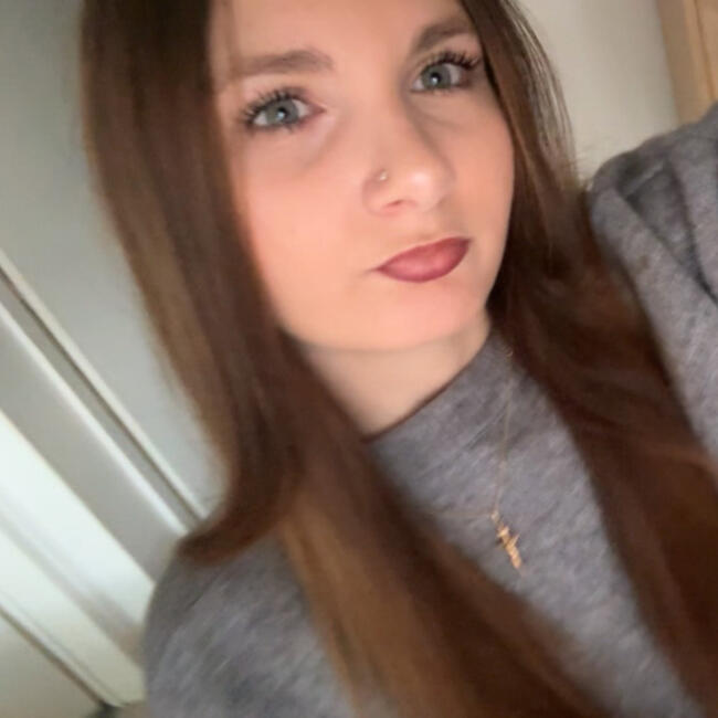 Babysitter in Boulogne-sur-Mer: Elisa