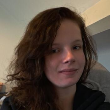 Babysitter in Emmeloord: Astro