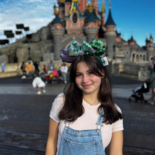 Babysitter em São Domingos de Rana: Liliana