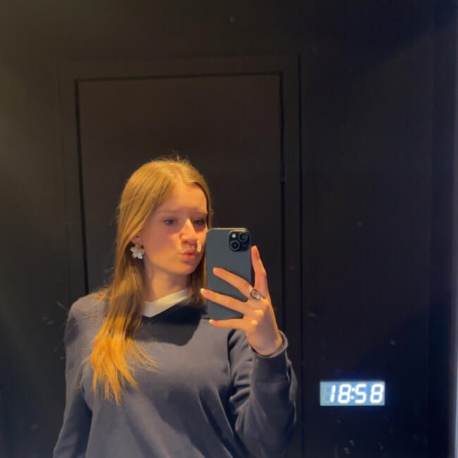 Babysitter in Putte: Tess