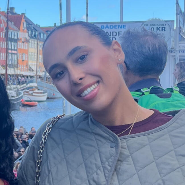 Babysitter in Lund: Amandine