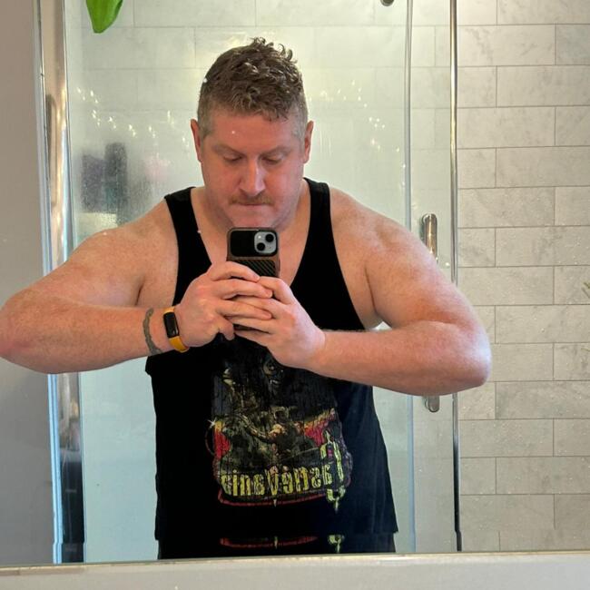 Baby-sitter in Fredericton: Jonathan