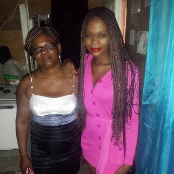 Parent Santiago: Moudeline sephiren