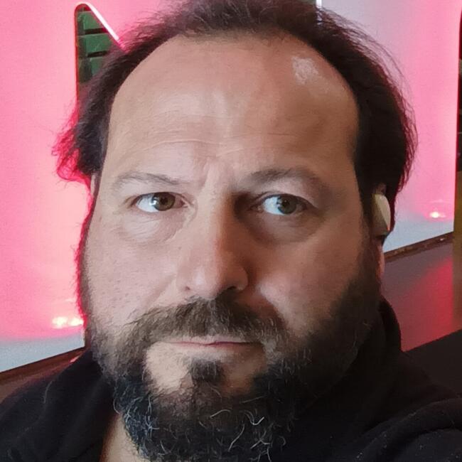 Trabajo de canguro en Casar de Cáceres: Carlos