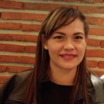 Niñera en Acacías: Yury