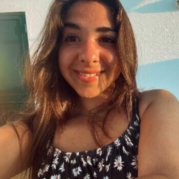 Babysitter in Cascais: Mariana