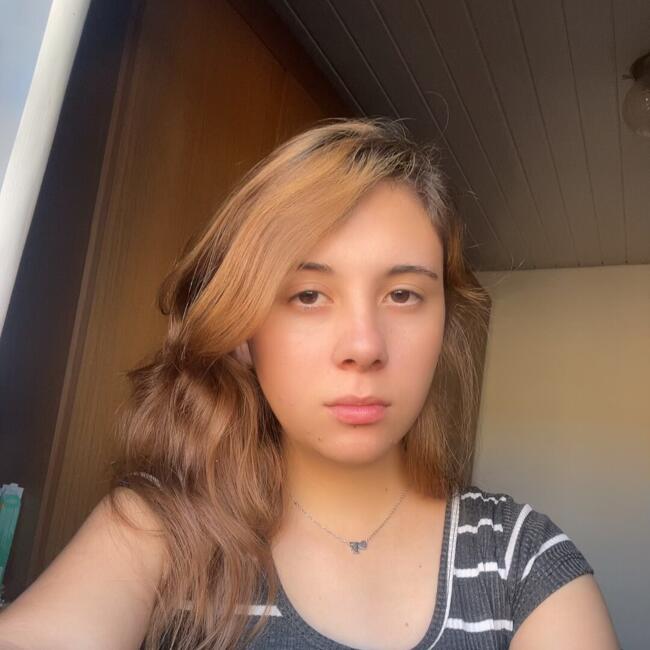 Babysitter in Lavras: Maeli