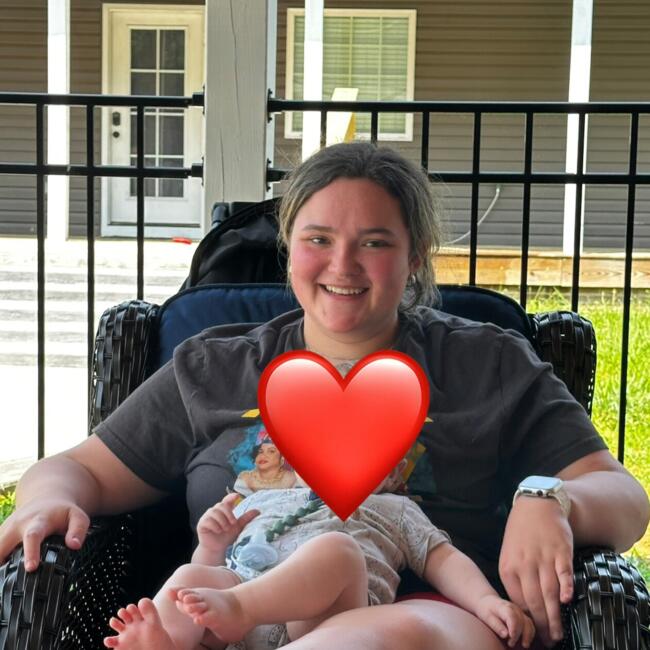 Babysitter in Chapel Hill: Ella