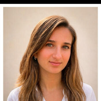 Babysitter in Rueil-Malmaison: Louise
