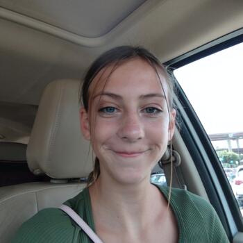 Babysitter in Round Rock: Lilly