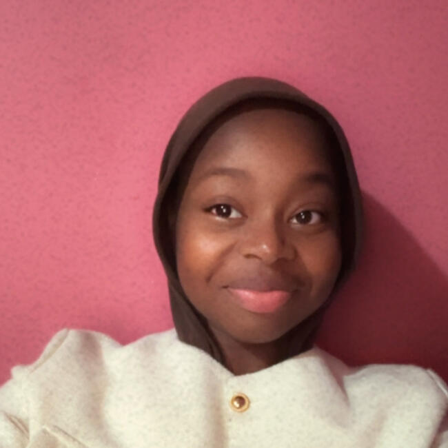 Babysitter in Meaux: Aïcha