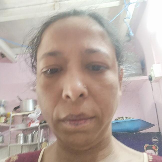 Babysitter in Mumbai: Manwara