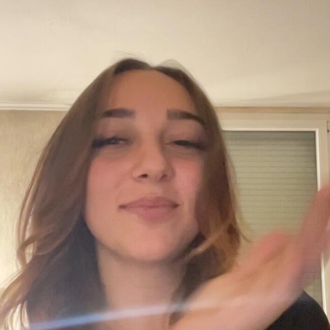 Babysitter in Toulon: Magda