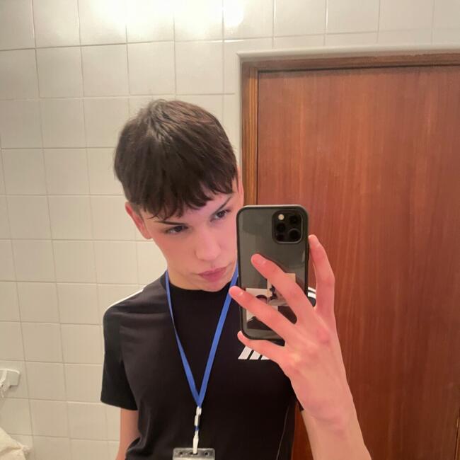 Babysitter in Cadix: Raul