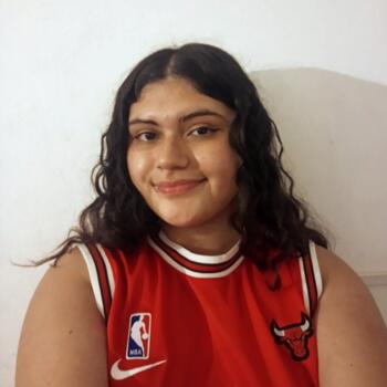 Niñera en Guernica: Milagros