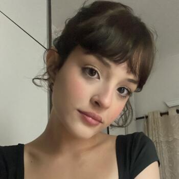 Babysitter Contagem: Paula