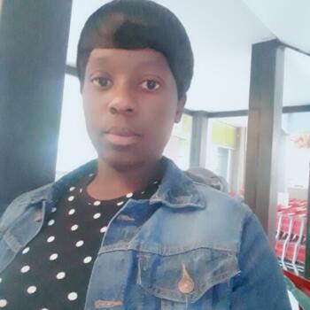 Babysitter in Kloof: Thabisile primrose