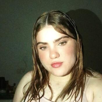 Babysitter in Itumbiara: Sara Cristina