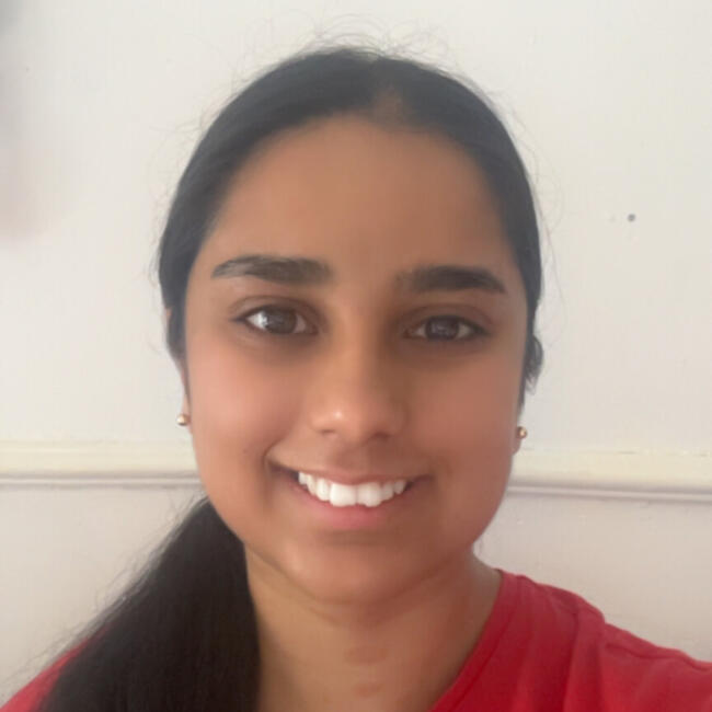 Babysitter in Leeds: Sadia
