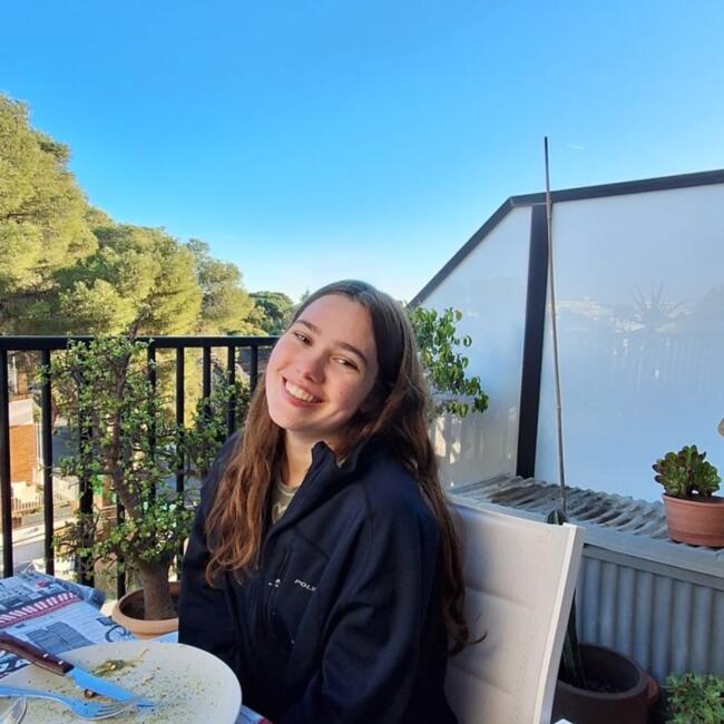 Babysitter in Barcelona: Noa