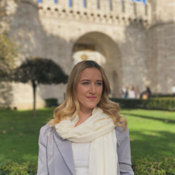 Babysitter in Stalida: Anna