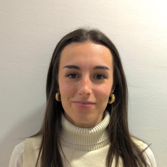 Babysitter in Otura: Enara