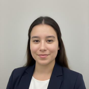 Babá em Uberlândia: Júlia