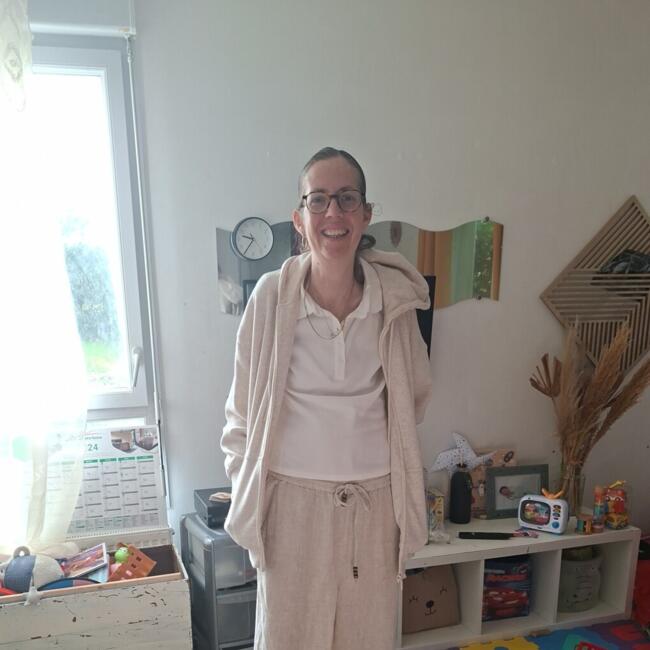 Babysitter in Genas: Carole