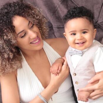 Babysitting job in London: babysitting job Jihan
