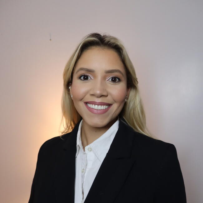 Emprego de babá em Formosa: Maria Vitoria