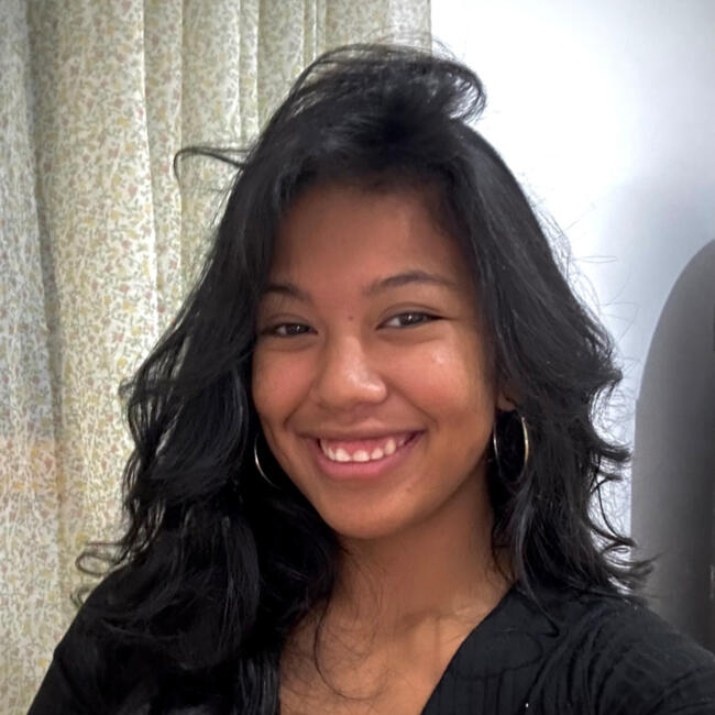 Babysitter in Ivry-sur-Seine: Marina