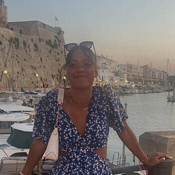 Babysitter in Plaisir: Manon