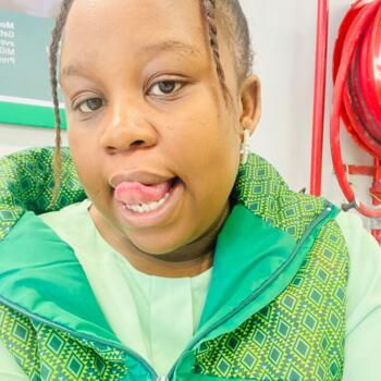 Babysitting job in Cape Town: babysitting job Viwe