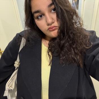 Canguro en Elche: Houda