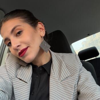 בייביסיטר תל אביב-יפו: Lisa