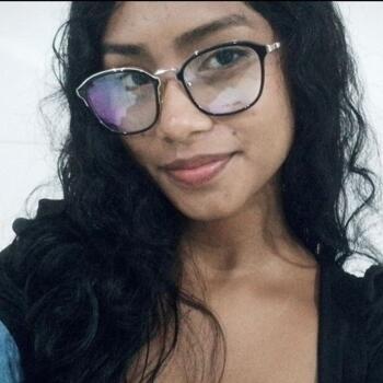 Babysitter in Navegantes: Thaynara sabryna
