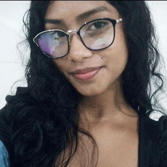 Babysitter in Navegantes: Thaynara sabryna