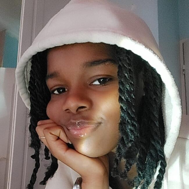 Babysitter in Antwerpen: Chrismavi Belchy