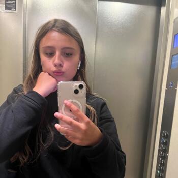 Babysitter in Fontenay-sous-Bois: Lizea